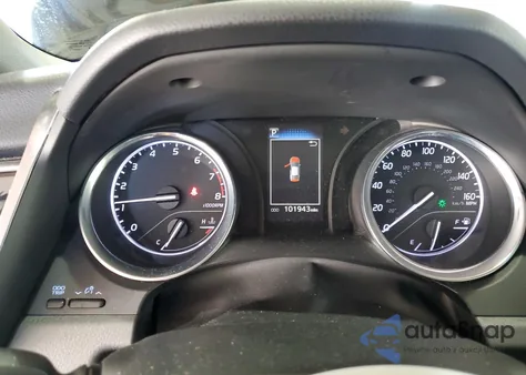 2020 Toyota Camry Se z USA, uszkodzony, nr VIN 4T1G11AK4LU910504